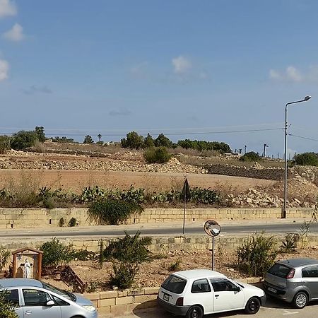 Dynesty B&B Birżebbuġa Buitenkant foto